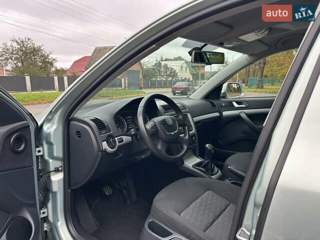 Зеленый Шкода Октавия, объемом двигателя 1.6 л и пробегом 235 тыс. км за 8499 $, фото 37 на Automoto.ua