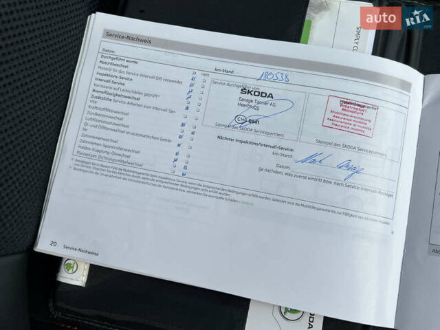 Зеленый Шкода Октавия, объемом двигателя 2 л и пробегом 239 тыс. км за 11600 $, фото 173 на Automoto.ua
