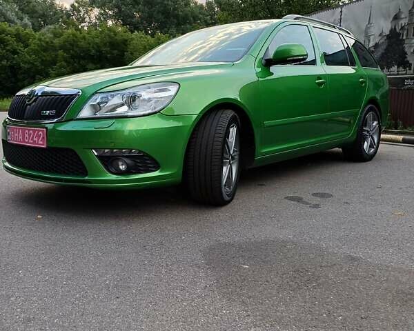 Зеленый Шкода Октавия, объемом двигателя 2 л и пробегом 240 тыс. км за 11500 $, фото 7 на Automoto.ua