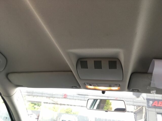 Зеленый Шкода Октавия, объемом двигателя 1.6 л и пробегом 193 тыс. км за 8400 $, фото 17 на Automoto.ua