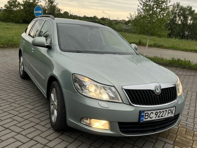 Зеленый Шкода Октавия, объемом двигателя 2 л и пробегом 229 тыс. км за 9100 $, фото 21 на Automoto.ua