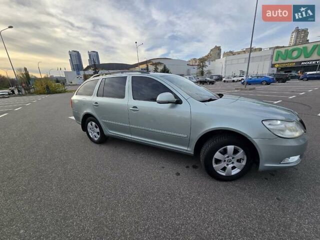 Зелений Шкода Октавія, об'ємом двигуна 1.8 л та пробігом 112 тис. км за 9500 $, фото 7 на Automoto.ua