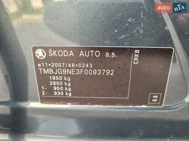 Шкода Октавия 2014 в Белой Церкве на Automoto.ua Зеленый Шкода Октавия, объемом двигателя 1.6 л и пробегом 321 тыс. км за 9850 $, фото 26 на Automoto.ua