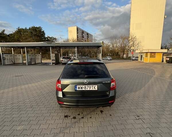 Зелений Шкода Октавія, об'ємом двигуна 2.01 л та пробігом 162 тис. км за 13965 $, фото 1 на Automoto.ua
