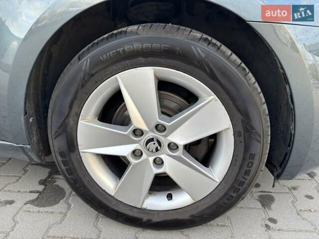 Зелений Шкода Октавія, об'ємом двигуна 2.01 л та пробігом 162 тис. км за 13965 $, фото 7 на Automoto.ua