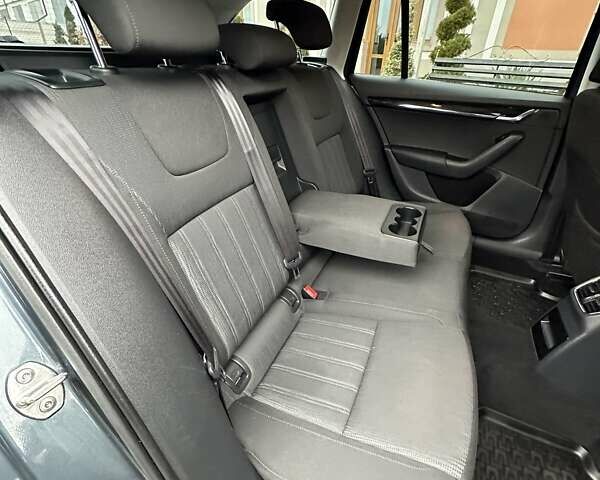 Зеленый Шкода Октавия, объемом двигателя 2 л и пробегом 205 тыс. км за 14999 $, фото 69 на Automoto.ua