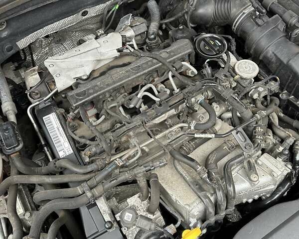 Зеленый Шкода Октавия, объемом двигателя 2 л и пробегом 205 тыс. км за 14999 $, фото 107 на Automoto.ua