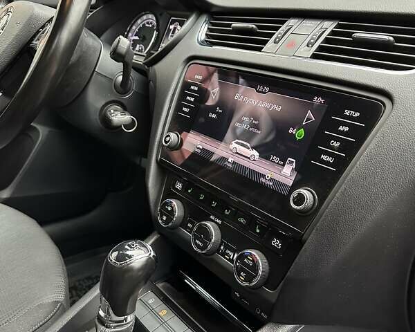 Зеленый Шкода Октавия, объемом двигателя 2 л и пробегом 205 тыс. км за 14999 $, фото 81 на Automoto.ua