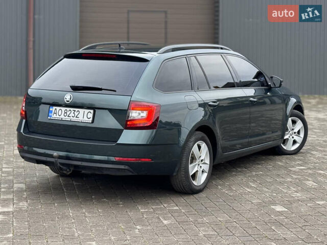 Зелений Шкода Октавія, об'ємом двигуна 2 л та пробігом 250 тис. км за 14888 $, фото 7 на Automoto.ua