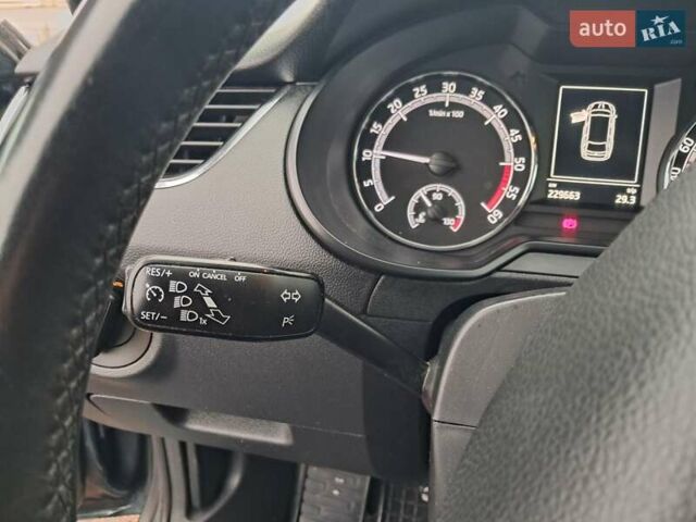 Зеленый Шкода Октавия, объемом двигателя 1.6 л и пробегом 220 тыс. км за 13700 $, фото 24 на Automoto.ua