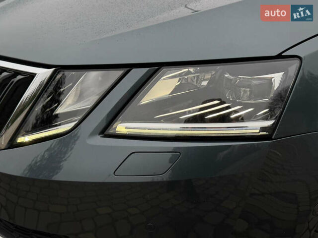 Зелений Шкода Октавія, об'ємом двигуна 1.6 л та пробігом 207 тис. км за 14850 $, фото 7 на Automoto.ua