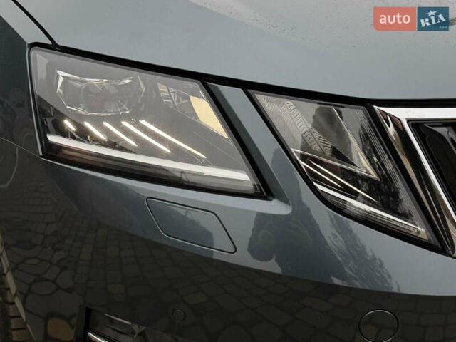 Зелений Шкода Октавія, об'ємом двигуна 1.6 л та пробігом 207 тис. км за 14850 $, фото 6 на Automoto.ua