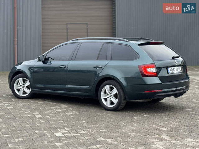 Зелений Шкода Октавія, об'ємом двигуна 2 л та пробігом 250 тис. км за 14888 $, фото 13 на Automoto.ua