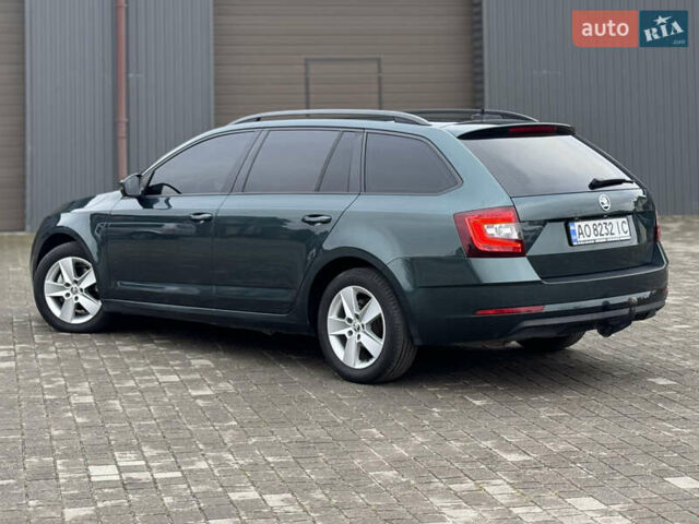 Зелений Шкода Октавія, об'ємом двигуна 2 л та пробігом 250 тис. км за 14888 $, фото 12 на Automoto.ua