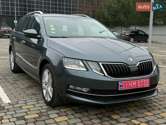 Зелений Шкода Октавія, об'ємом двигуна 1.6 л та пробігом 207 тис. км за 14850 $, фото 10 на Automoto.ua