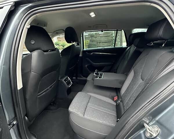 Зеленый Шкода Октавия, объемом двигателя 2 л и пробегом 182 тыс. км за 19500 $, фото 130 на Automoto.ua