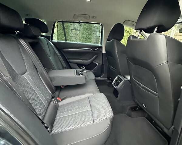 Зеленый Шкода Октавия, объемом двигателя 2 л и пробегом 182 тыс. км за 19500 $, фото 139 на Automoto.ua