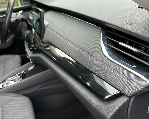 Зеленый Шкода Октавия, объемом двигателя 2 л и пробегом 182 тыс. км за 19500 $, фото 67 на Automoto.ua