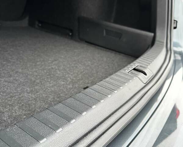 Зеленый Шкода Октавия, объемом двигателя 2 л и пробегом 182 тыс. км за 19500 $, фото 145 на Automoto.ua