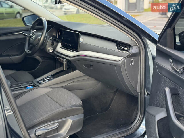 Шкода Октавия 2021 в Мукачеве на Automoto.ua Зеленый Шкода Октавия, объемом двигателя 1.4 л и пробегом 50 тыс. км за 26999 $, фото 5 на Automoto.ua