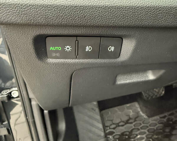 Зеленый Шкода Октавия, объемом двигателя 2 л и пробегом 208 тыс. км за 22900 $, фото 61 на Automoto.ua