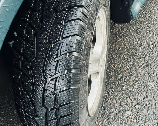 Зеленый Шкода Октавия, объемом двигателя 1.6 л и пробегом 260 тыс. км за 3750 $, фото 7 на Automoto.ua