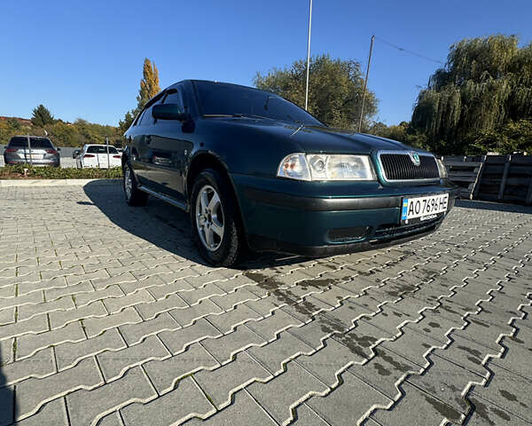 Шкода Октавия 1998 в Мукачеве на Automoto.ua Зеленый Шкода Октавия, объемом двигателя 1.9 л и пробегом 490 тыс. км за 2600 $, фото 1 на Automoto.ua