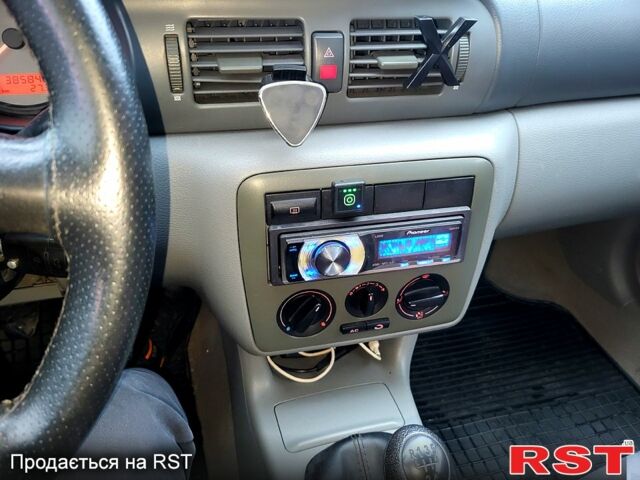 Зеленый Шкода Октавия, объемом двигателя 1.8 л и пробегом 3 тыс. км за 4500 $, фото 11 на Automoto.ua