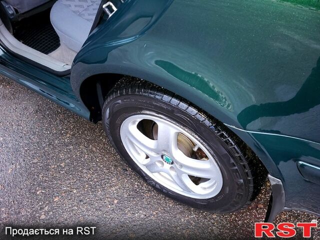 Зеленый Шкода Октавия, объемом двигателя 1.8 л и пробегом 3 тыс. км за 4500 $, фото 5 на Automoto.ua