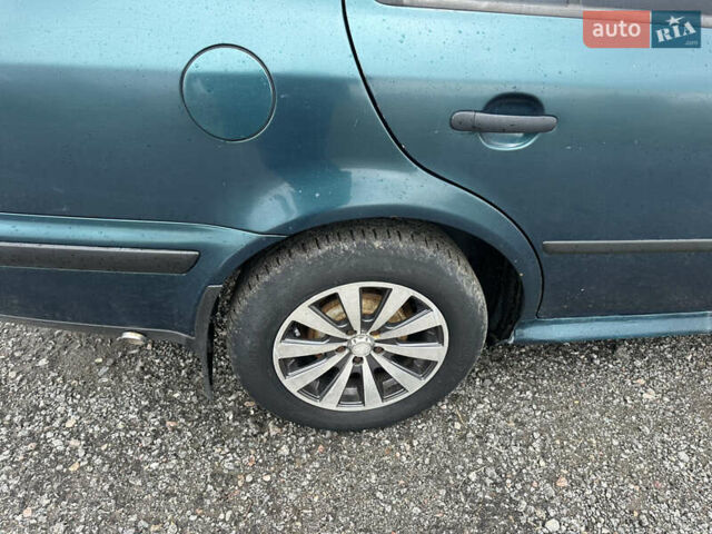 Зелений Шкода Октавія, об'ємом двигуна 1.6 л та пробігом 300 тис. км за 2600 $, фото 3 на Automoto.ua