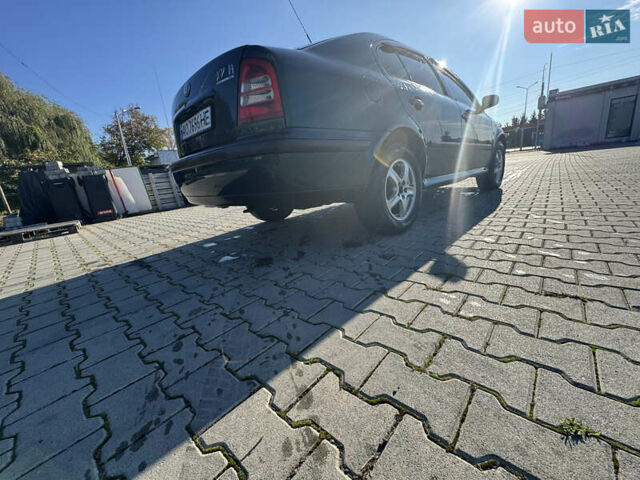 Шкода Октавия 1998 в Мукачеве на Automoto.ua Зеленый Шкода Октавия, объемом двигателя 1.9 л и пробегом 490 тыс. км за 2600 $, фото 2 на Automoto.ua