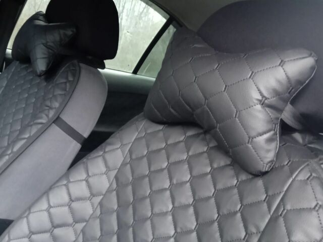 Зеленый Шкода Октавия, объемом двигателя 1.6 л и пробегом 320 тыс. км за 3400 $, фото 3 на Automoto.ua