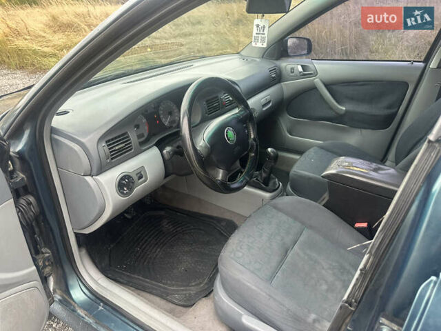 Зелений Шкода Октавія, об'ємом двигуна 1.6 л та пробігом 300 тис. км за 2600 $, фото 25 на Automoto.ua