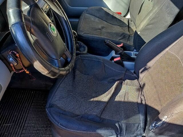 Зеленый Шкода Октавия, объемом двигателя 1.8 л и пробегом 100 тыс. км за 3000 $, фото 4 на Automoto.ua