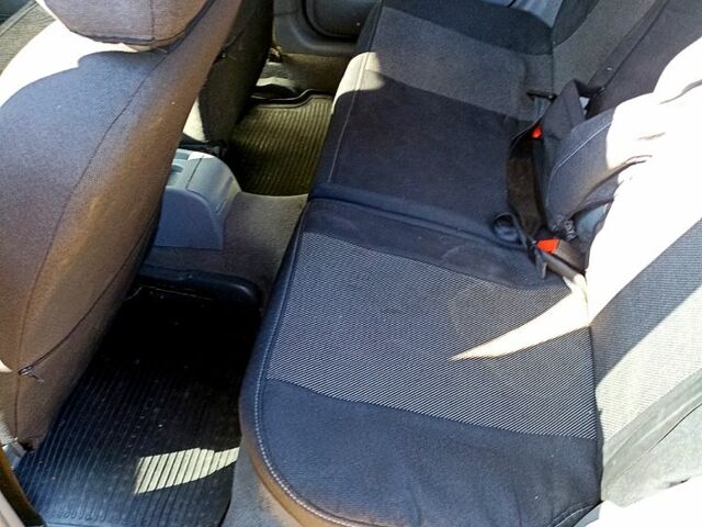 Зеленый Шкода Октавия, объемом двигателя 1.8 л и пробегом 100 тыс. км за 3000 $, фото 3 на Automoto.ua