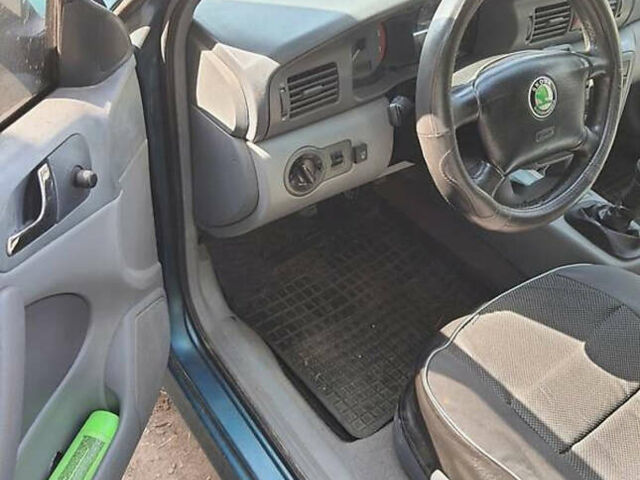 Зеленый Шкода Октавия, объемом двигателя 0 л и пробегом 370 тыс. км за 3500 $, фото 3 на Automoto.ua