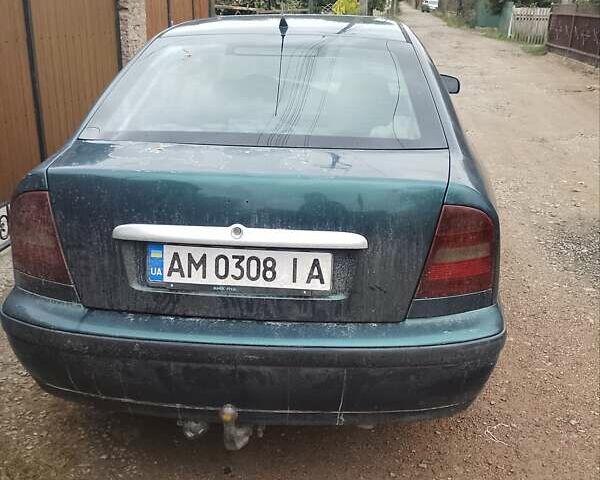 Шкода Октавія 1998 у Коростышеве на Automoto.ua Зелений Шкода Октавія, об'ємом двигуна 1.6 л та пробігом 100 тис. км за 2100 $, фото 2 на Automoto.ua