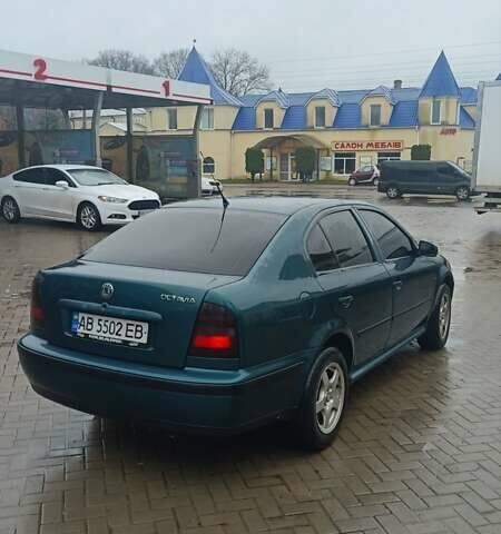 Зеленый Шкода Октавия, объемом двигателя 1.6 л и пробегом 400 тыс. км за 2900 $, фото 3 на Automoto.ua