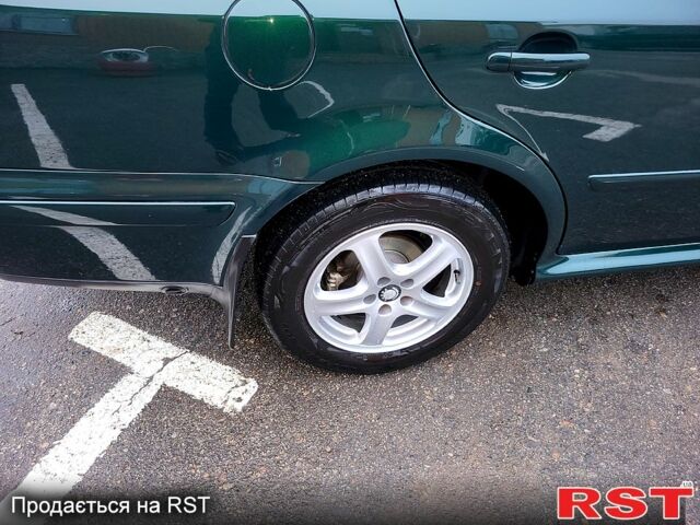 Зеленый Шкода Октавия, объемом двигателя 1.8 л и пробегом 3 тыс. км за 4500 $, фото 4 на Automoto.ua