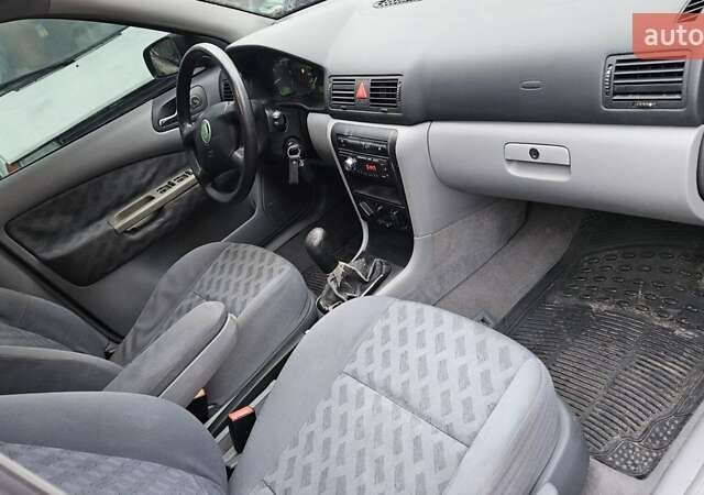 Зеленый Шкода Октавия, объемом двигателя 1.78 л и пробегом 557 тыс. км за 3650 $, фото 8 на Automoto.ua