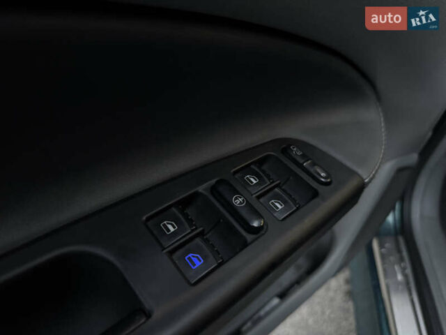 Зелений Шкода Октавія, об'ємом двигуна 1.6 л та пробігом 290 тис. км за 3990 $, фото 15 на Automoto.ua