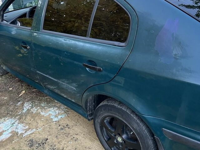 Зеленый Шкода Октавия, объемом двигателя 1.6 л и пробегом 531 тыс. км за 2500 $, фото 7 на Automoto.ua