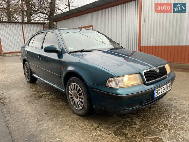 Зеленый Шкода Октавия, объемом двигателя 1.6 л и пробегом 290 тыс. км за 2950 $, фото 5 на Automoto.ua