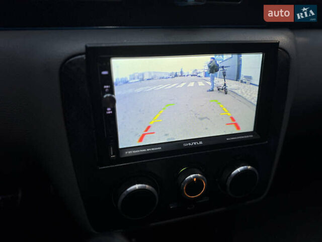 Зелений Шкода Октавія, об'ємом двигуна 1.6 л та пробігом 290 тис. км за 3990 $, фото 12 на Automoto.ua