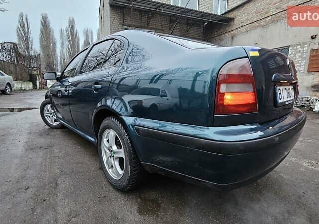 Зеленый Шкода Октавия, объемом двигателя 1.78 л и пробегом 557 тыс. км за 3650 $, фото 5 на Automoto.ua