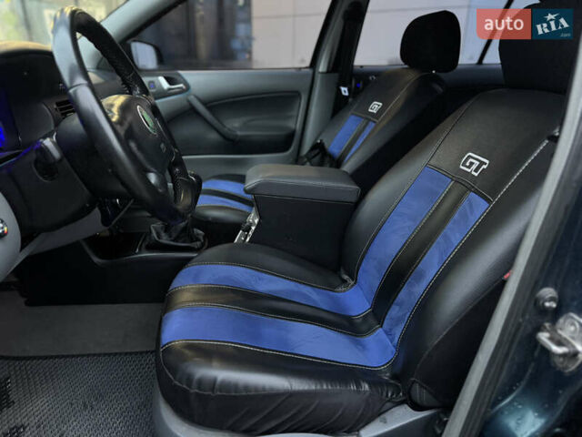 Зелений Шкода Октавія, об'ємом двигуна 1.6 л та пробігом 290 тис. км за 3990 $, фото 6 на Automoto.ua