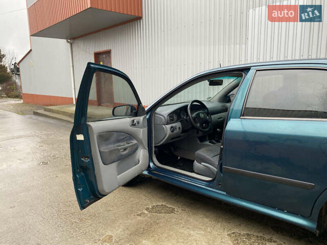 Зеленый Шкода Октавия, объемом двигателя 1.6 л и пробегом 290 тыс. км за 2950 $, фото 22 на Automoto.ua