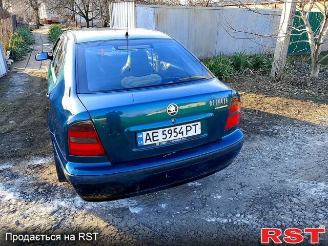 Зелений Шкода Октавія, об'ємом двигуна 1.6 л та пробігом 0 тис. км за 4400 $, фото 7 на Automoto.ua