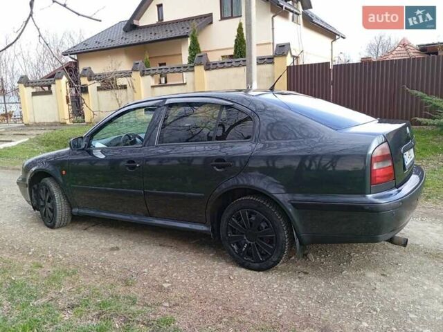 Зеленый Шкода Октавия, объемом двигателя 1.9 л и пробегом 389 тыс. км за 3000 $, фото 1 на Automoto.ua