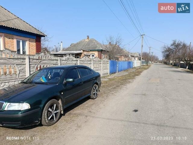 Зеленый Шкода Октавия, объемом двигателя 0 л и пробегом 299 тыс. км за 4200 $, фото 2 на Automoto.ua